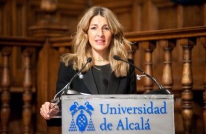 La vicepresidenta tercera y ministra de Trabajo, Yolanda Díaz, en las jornadas de la APIE y Orfin en la Universidad de Alcalá, este lunes.