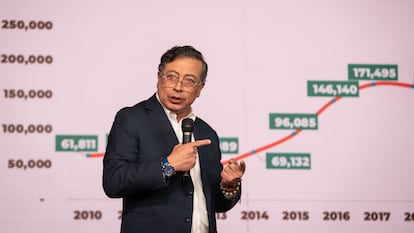 Gustavo Petro durante una conferencia de prensa, en Bogotá, el 23 de octubre.
