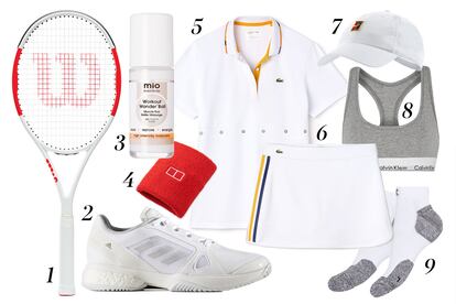 1. Raqueta de Tenis Six One Team 95 de Wilson a la venta en El Corte Inglés (119 euros). 2. Zapatillas de barricade boost de Adidas by STELLA MCCARTNEY (159,99 eruos). 3. Rolon para calmar el dolor de Mio Skincare, a la venta en net-a-porter.com (30 euros). 4. Muñequera de Uniqlo (7,90 euros). 5. Polo de Lacoste (c.p.v). 6. Falda de Lacoste (c.p.v). 7. Top deportivo de Calvin Klein a la venta en net-a-porter.com (36 euros). 8. Calcetines unisex de Diadora (10 euros).