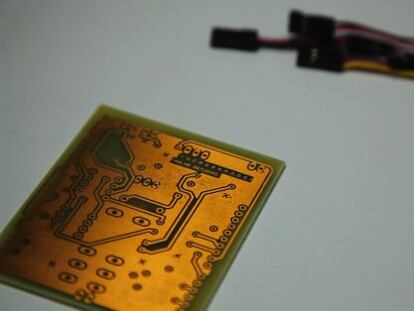 Microchip, parte del proyecto de Karlos Gil &#039;Moon Museum en LABoral, en Gij&oacute;n.