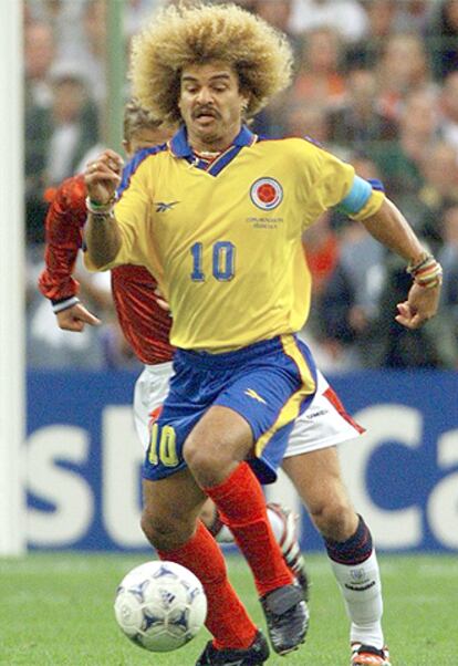 Carlos Valderrama, durante un partido contra Inglaterra.