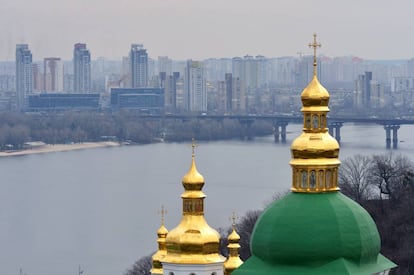 Vista de la ciudad de Kiev y el río Dniéper.