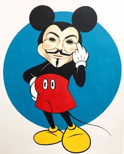 La zaragozana Dafne Artigot convierte a Mickey Mouse en un activista por la independencia de Internet con 'Anonymouse'.