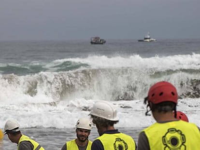 Amarre de un cable submarino.