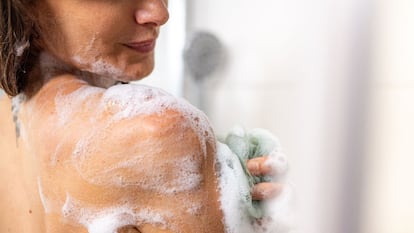 Esponja para una piel luminosa y uniforme.