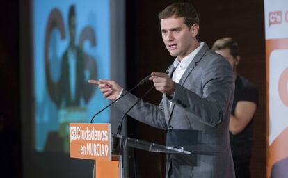 Albert Rivera en un acte polític a Múrcia aquest dimecres.