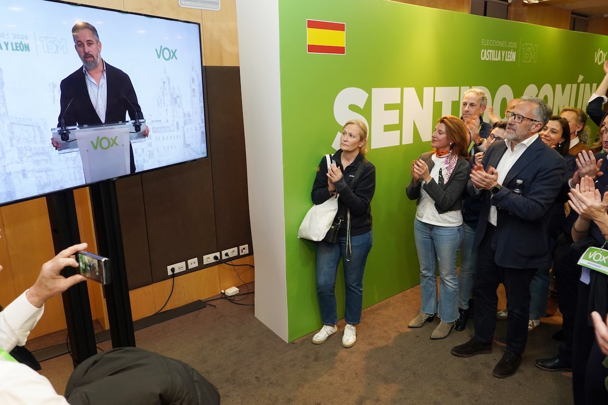 Análisis de datos electorales en una pantalla