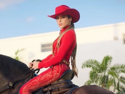 Shakira en el videoclip de 'El jefe'.