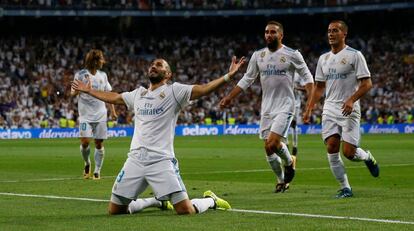 Karim Benzema celebra el segundo gol del Real Madrid.