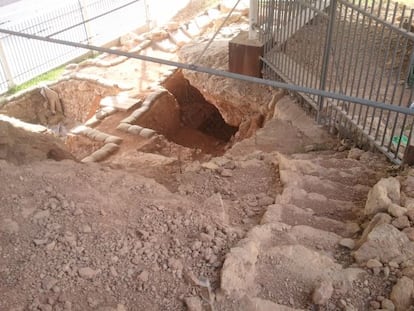 Acceso a la cueva de Qesem, yacimiento cercano a Tel Aviv.