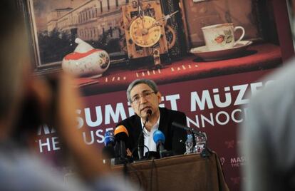 Orhan Pamuk, durante la presentaci&oacute;n del Museo de la Inocencia en Estambul, en abril de 2012.