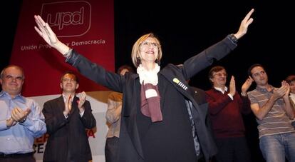 La candidata de UPYD, Rosa Díez, durante el acto electoral de cierre de campaña.