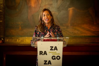 La alcaldesa de Zaragoza, Natalia Chueca, durante el evento en la Casa de la Villa, este martes.