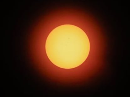 Millones de personas en Estados Unidos se atestiguaron el primer eclipse solar total en 99 años, que podrá verse de forma parcial en el resto del continente