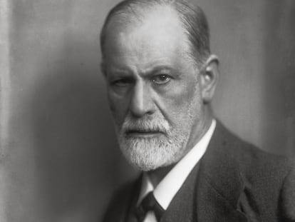Sigmund Freud, padre del psicoanálisis, en un retrato de 1921.