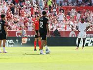 Segundos de protesta de los jugadores del Sevilla FC y el Mallorca en la jornada 9.