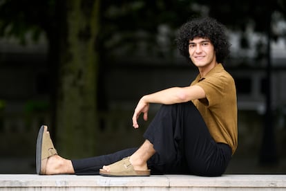 El poeta Mario Obrero, el miércoles en Santander.
FOTO: Juan Manuel Serrano Arce