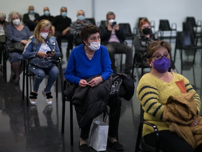 La Farga de L’Hospitalet se ha convertido en un punto de vacunación masivo.