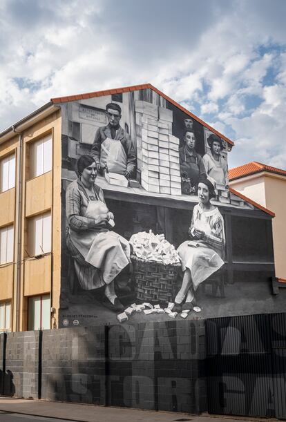 Mural en una de las calles de Astorga.