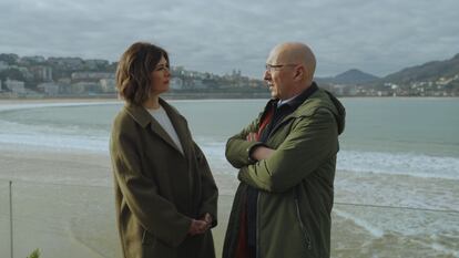 Lara Siscar y José Gabriel Mujika, en 'En primicia'.