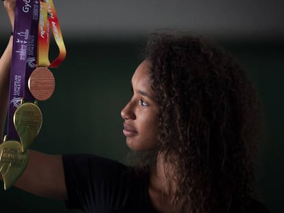 María Vicente és campiona del món amb rècord mundial Sub-18 d'heptatló.