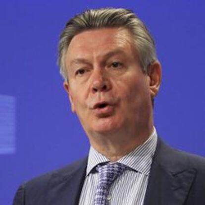 Karel De Gucht, comisario europeo de Comercio, durante la rueda de prensa hoy viernes 25 de mayo de 2012.