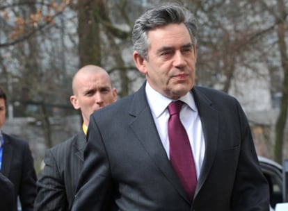 Gordon Brown, a su llegada a un encuentro europeo em Bruselas en 2008.