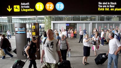 Llegada de pasajeros a la nueva terminal T-3 del aeropuerto de Málaga.