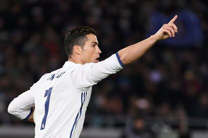 Cristiano Ronaldo, del Real Madrid, celebra el segundo gol del Real Madrid.