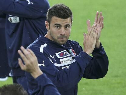 Andrea Barzagli con su selección en Polonia