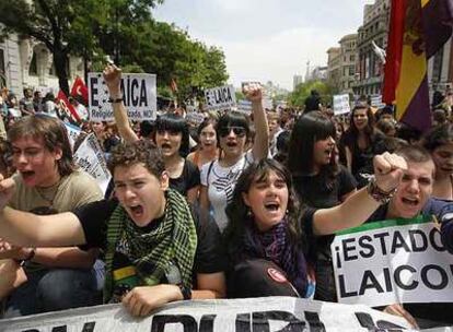 Cabecera de la manifestación de estudiantes contra el deterioro de la escuela pública.