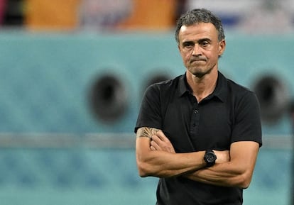 Luis Enrique, el jueves en el estadio Khalifa durante la derrota de España ante Japón.