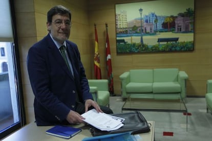 Juan Luis Ibarra, presidente del Tribunal Superior de Justicia del País Vasco, en su despacho en Bilbao.