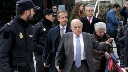 Jordi Pujol en la salida de la Audiencia Nacional en 2016.