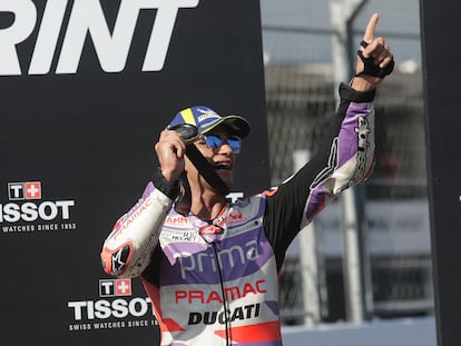 El español Jorge Martín celebra el triunfo de la carrera al sprint en Lombok island, Indonesia, este sábado.