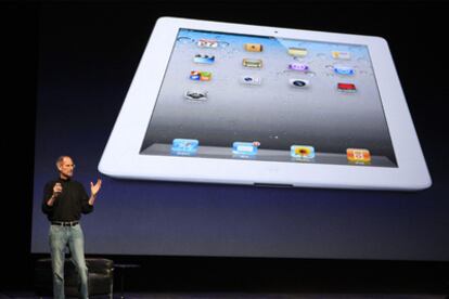 Jobs protagoniza la presentación del iPad 2, en San Francisco.