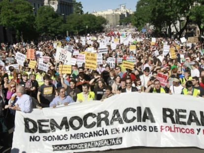 Manifestación en Madrid el 15 de mayo de 2011 convocada por Democracia Real Ya.