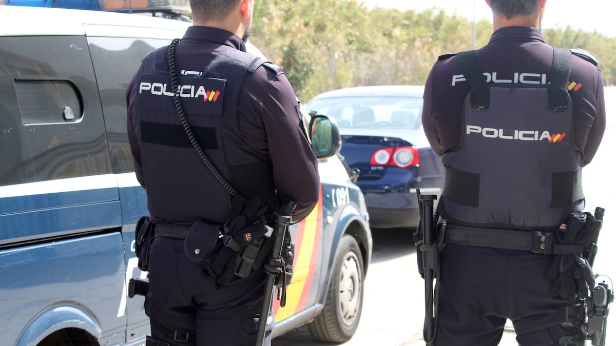 Teatinos: Detenido un hombre tras la muerte de una mujer que cayó de un ...