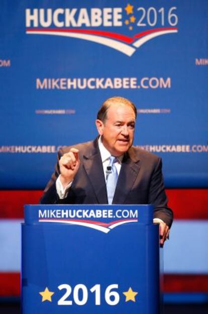 Mike Huckabee anuncia su candidatura en Hope, Arkansas.