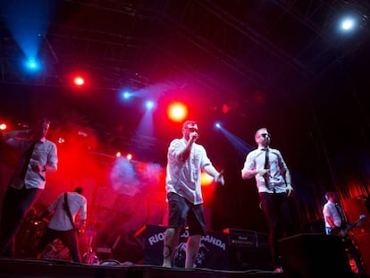 Los cantantes de Riot Propaganda este viernes en el Shikillo Festival.