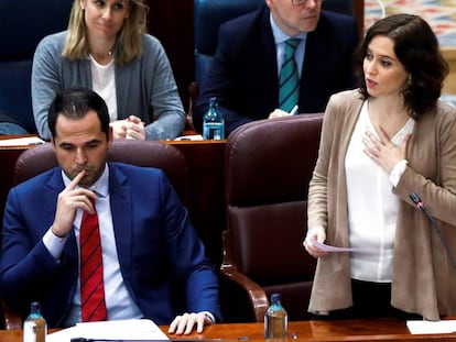 Ignacio Aguado e Isabel Díaz Ayuso, en la Asamblea de Madrid. 