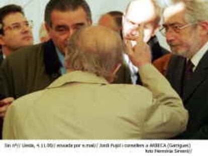 b sin nº (4/11/00) -recibida por email- Jordi Pujol inagura las obras de mejora de la carretera C233 en Arbeca, Garriges (Lleida). -foto: Herminia Sirvent.