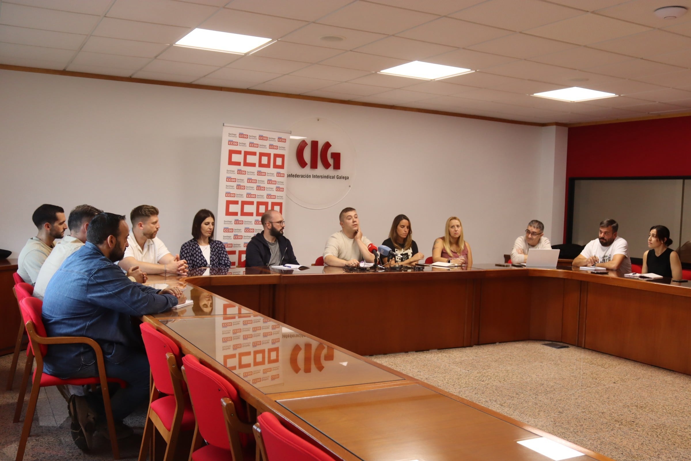 Rueda de prensa del comité de Azul Handling.