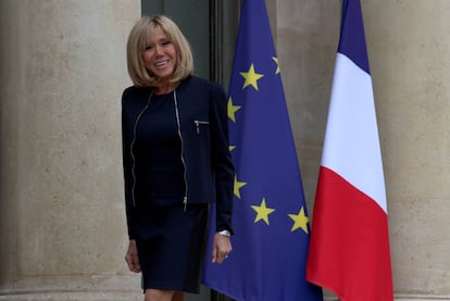 Brigitte Macron, primera dama de Francia, ayer en el palacio del Elíseo.