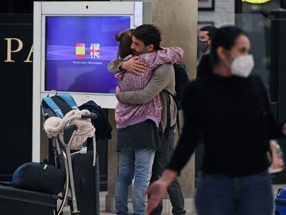 Passengers arriving in Madrid's Barajas airport on Monday.