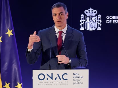 El presidente del Gobierno, Pedro Sánchez, interviene en la presentación de la nueva Oficina Nacional de Asesoramiento Científico (ONAC) este jueves en Madrid.