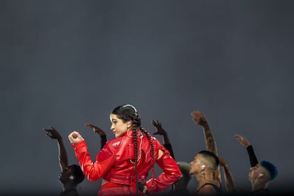 La cantante Rosalía, en un momento de su actuación del martes en el WiZink Center.