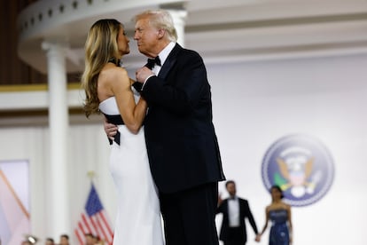 Donald Trump y Melania Trump, durante el baile de inauguracin presidencial de Estados Unidos, este lunes. 