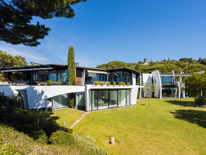 Vivienda diseñada por el arquitecto francés Erik Morvan.