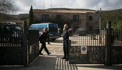 Police guarding the Cal Ganxo center in Castelldefels.